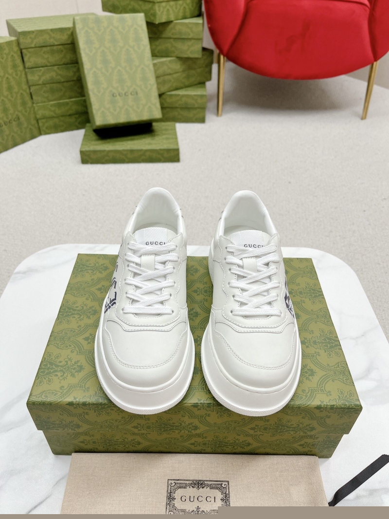 G*u*i casual shoes